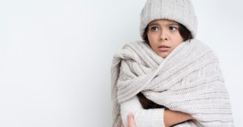 Robili świąteczne zakupy. Zostawili dziecko na parkingu bo zapomnieli je zabrać do domu.