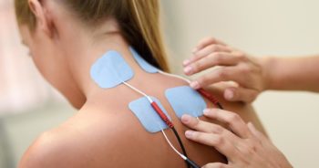 Poradnie Vitberg bezpłatnie użyczają swój sprzęt medyczny do fizykoterapii pacjentom w całej Polsce