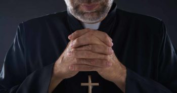 W tym roku ksiądz na kolędę nie przyjdzie – ale my możemy przyjść na kolędę do kościoła