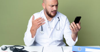 Pacjentka Aldemedu skarży się – teleporada dopiero w maju!