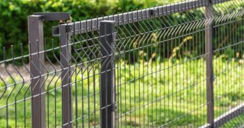 Na co zwrócić uwagę przy wyborze ogrodzenia panelowego?