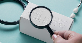 Jak druk wypukły pomaga osobom niewidomym?