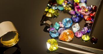 Pomysł na biżuterię z kamieniami szlachetnymi – nasze top 3